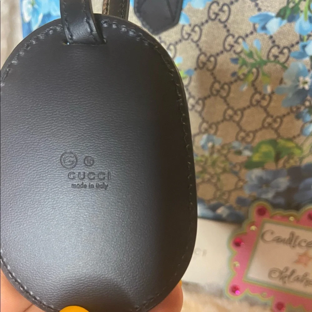 ❤️SOLD❤️ Gucci Blooms Navy Tote - Picture 3 of 8